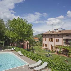 agriturismo-il-cavicchio.emilia-romagnahotels.net/