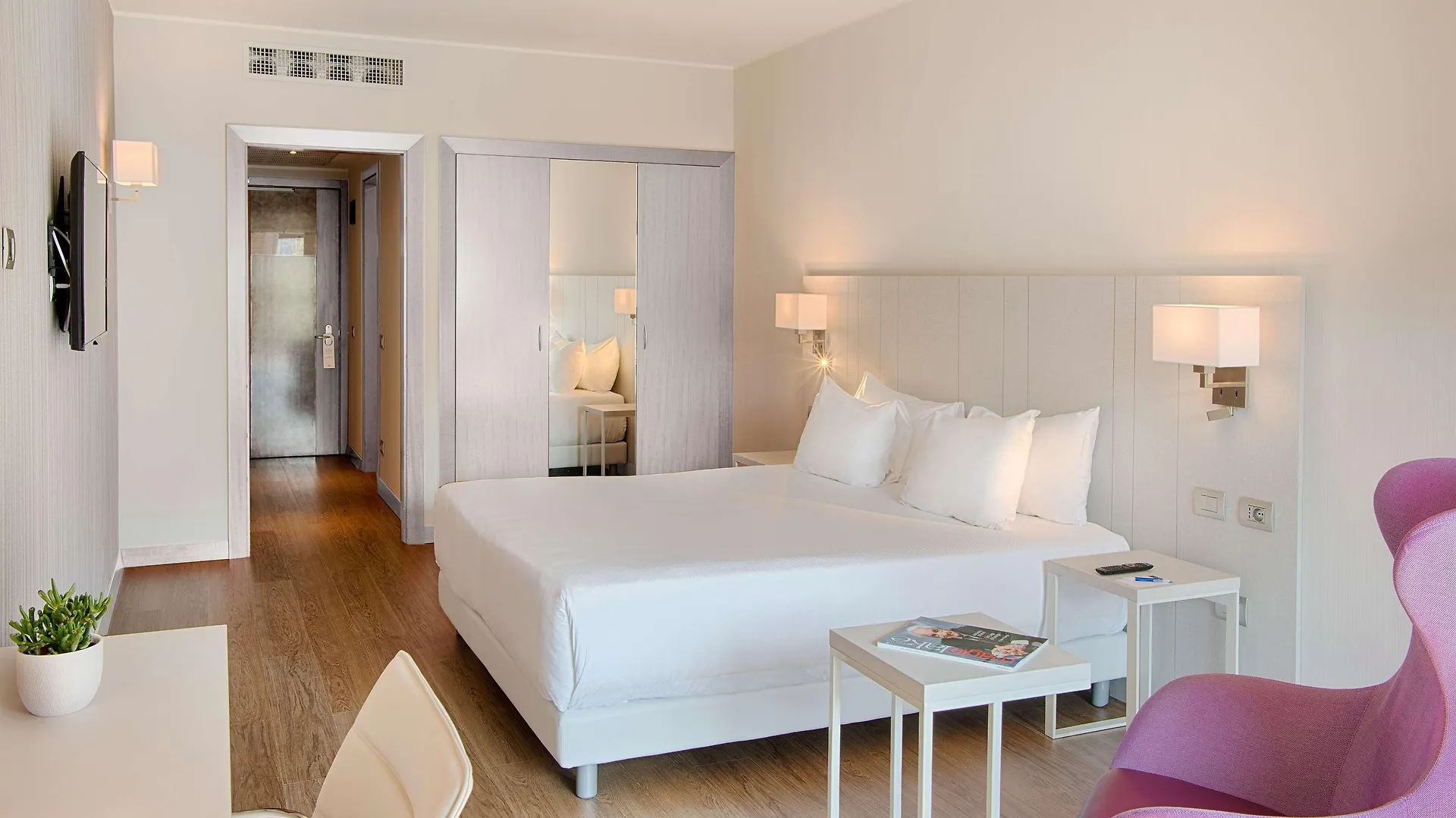 Hotel Nh Lecco Pontevecchio 4*,  Italia